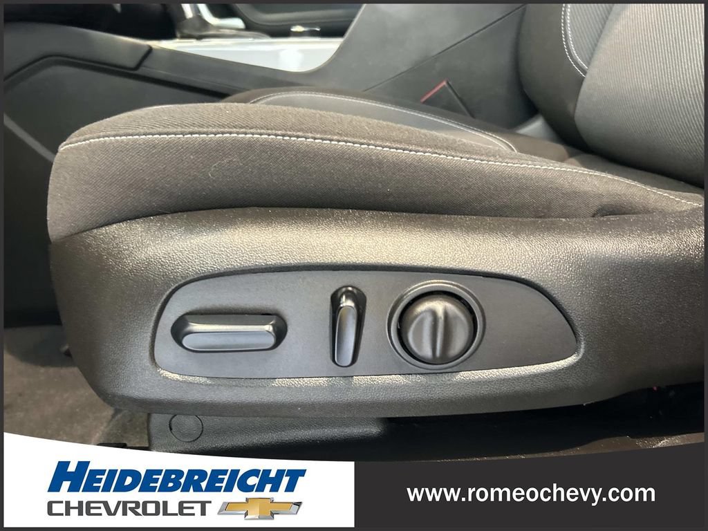 Used 2024 Chevrolet Blazer LT w/ Convenience Package AWD/4WD image 14