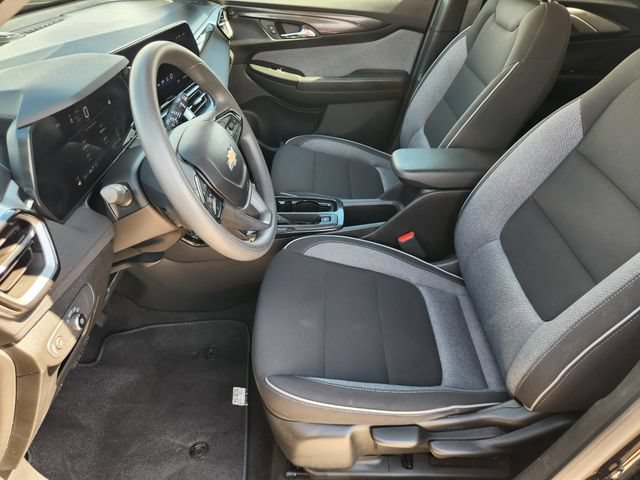 Used 2025 Chevrolet TrailBlazer LT AWD/4WD image 13