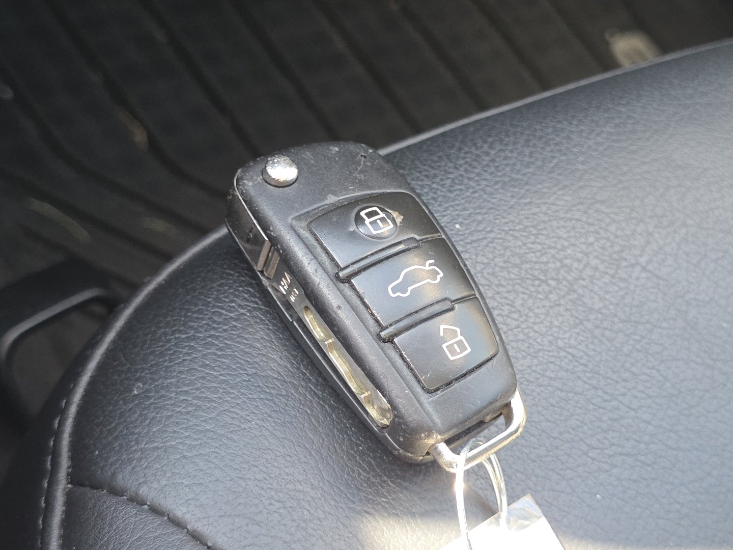 Used 2015 Audi A3 1.8T Premium w/ Cold Weather Package FWD image 30