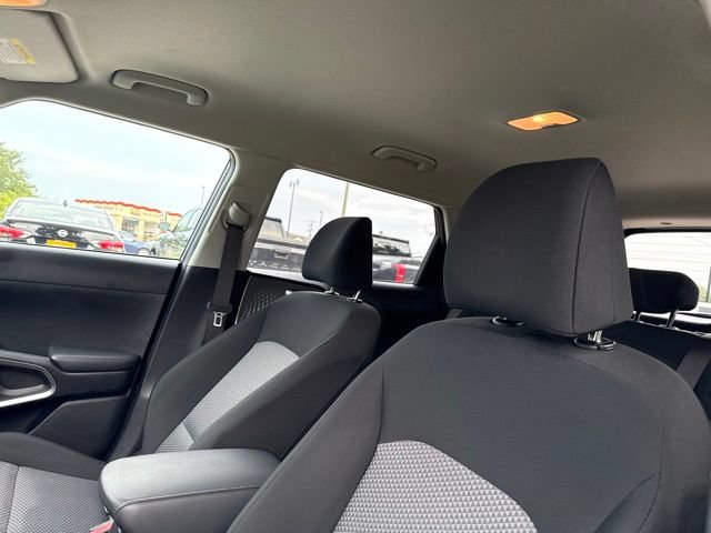 Used 2025 Kia Soul FWD image 28