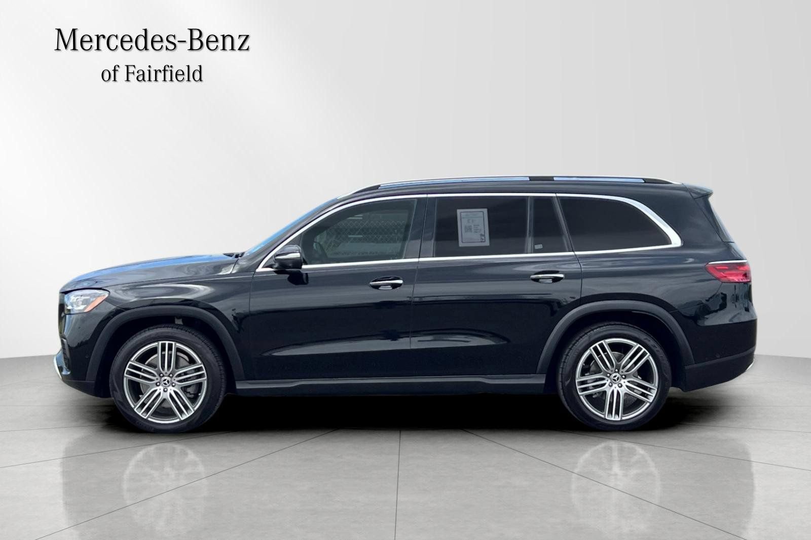 Used 2025 Mercedes-Benz GLS 450 4MATIC image 6
