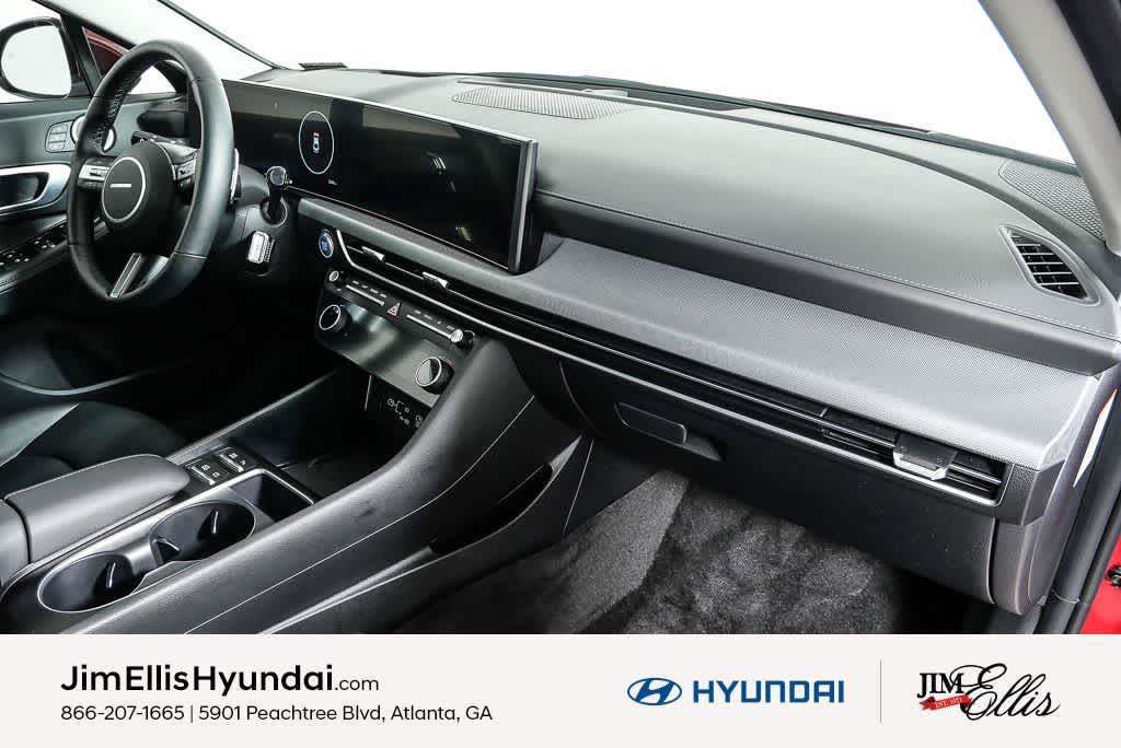 New 2025 Hyundai Sonata Limited FWD image 30