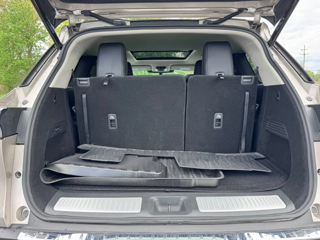 Used 2023 INFINITI QX60 Sensory w/ Cargo Package AWD/4WD image 46