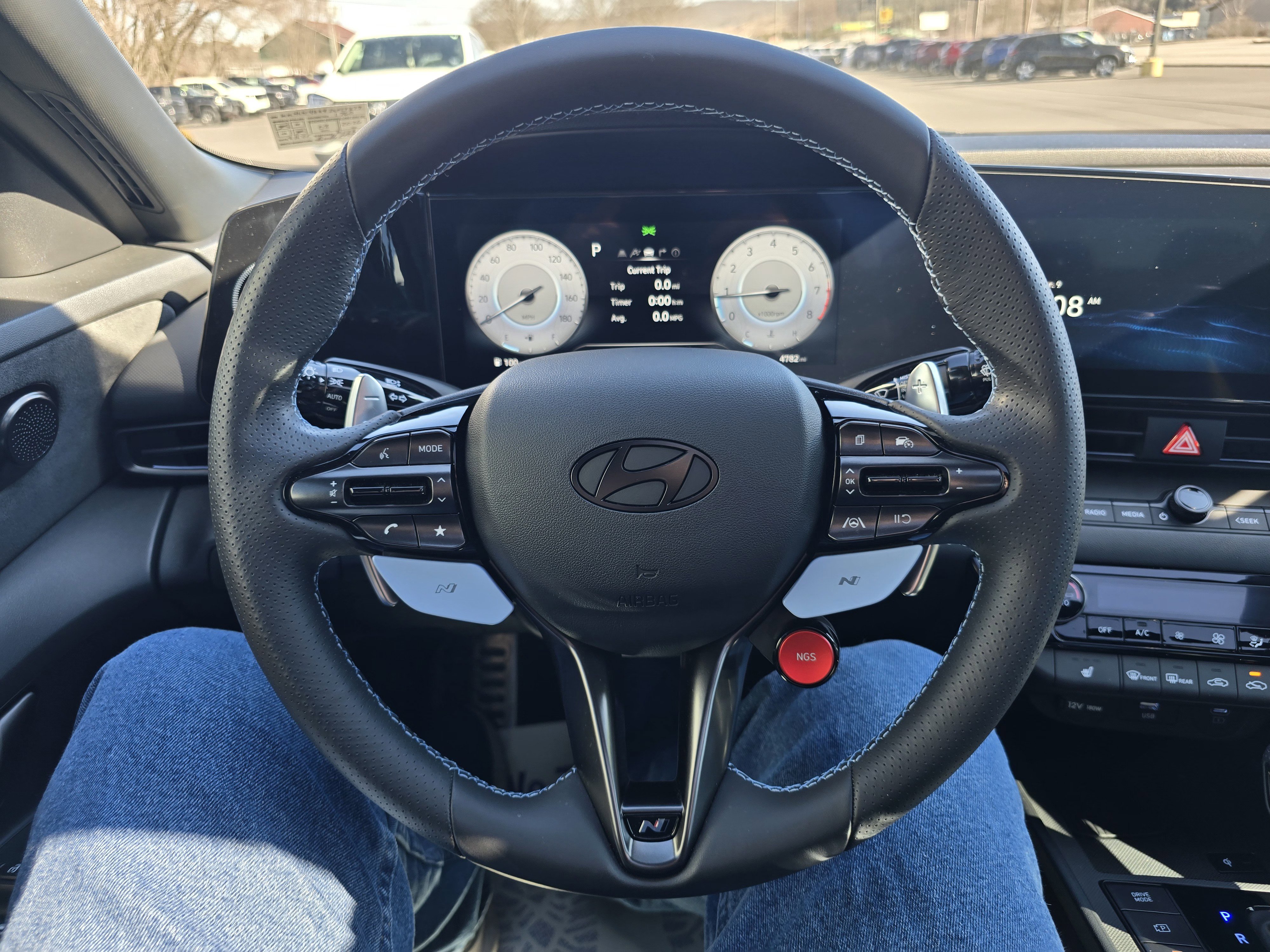 Used 2025 Hyundai Elantra N Base image 20