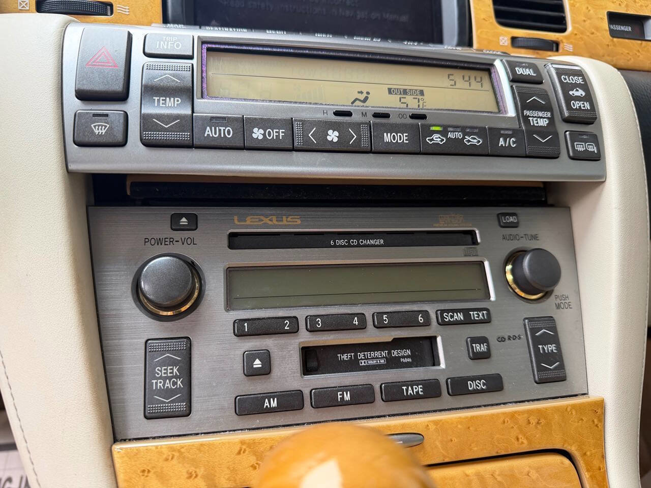 Used 2005 Lexus SC 430 Convertible image 15