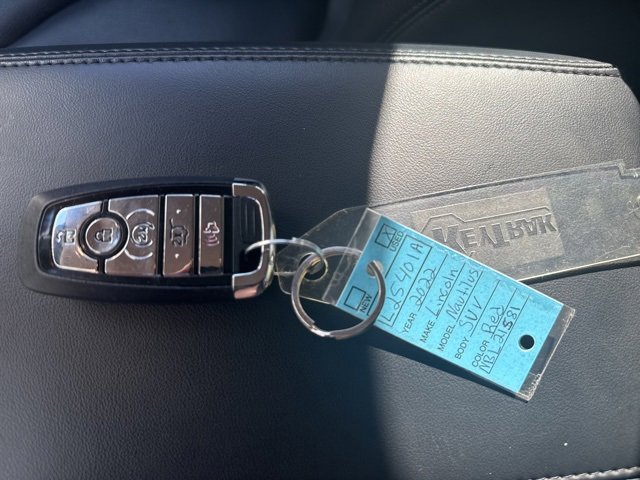 Certified 2022 Lincoln Nautilus AWD w/ Premium Package image 27