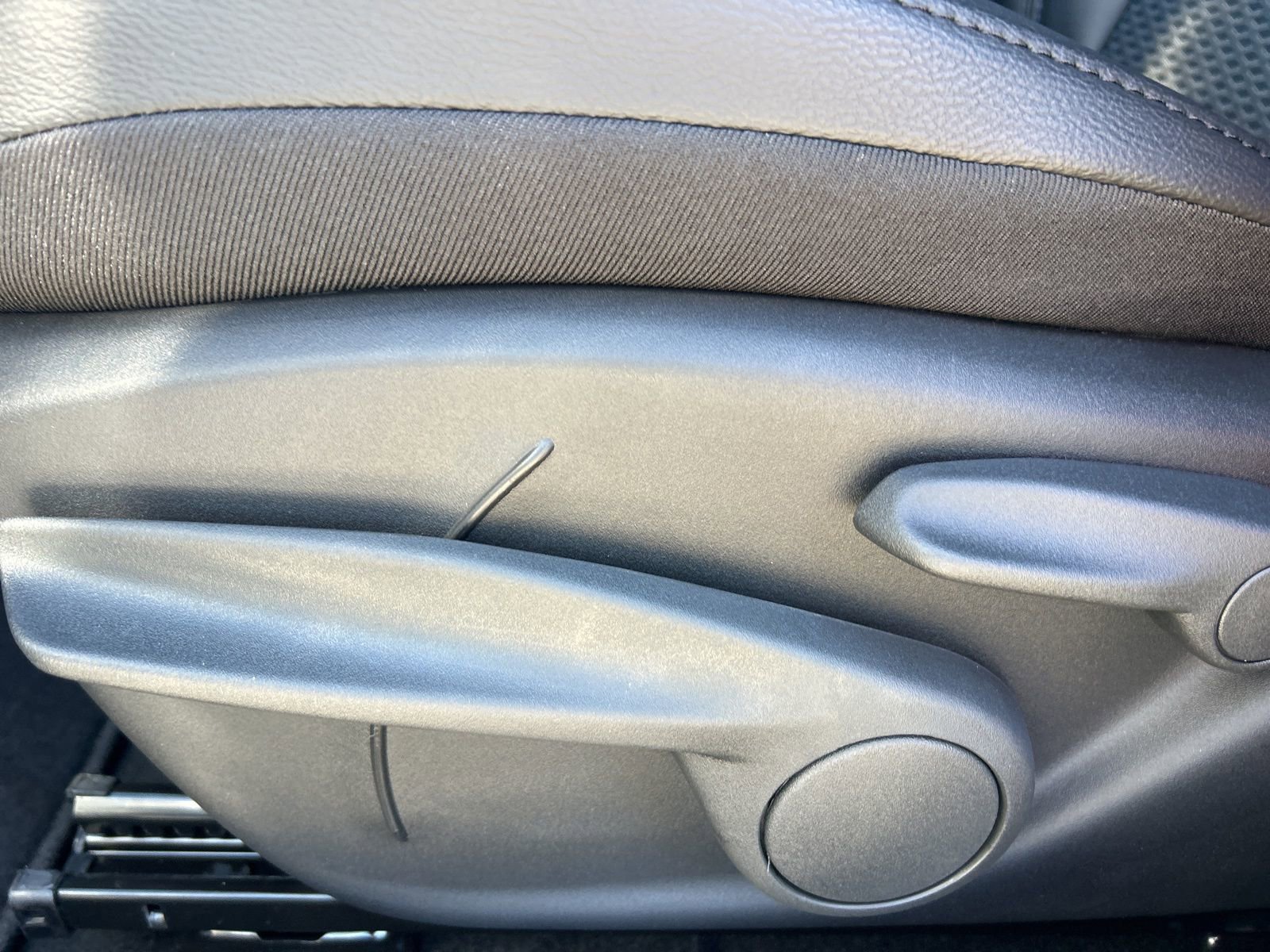 New 2026 Jeep Compass Latitude image 23