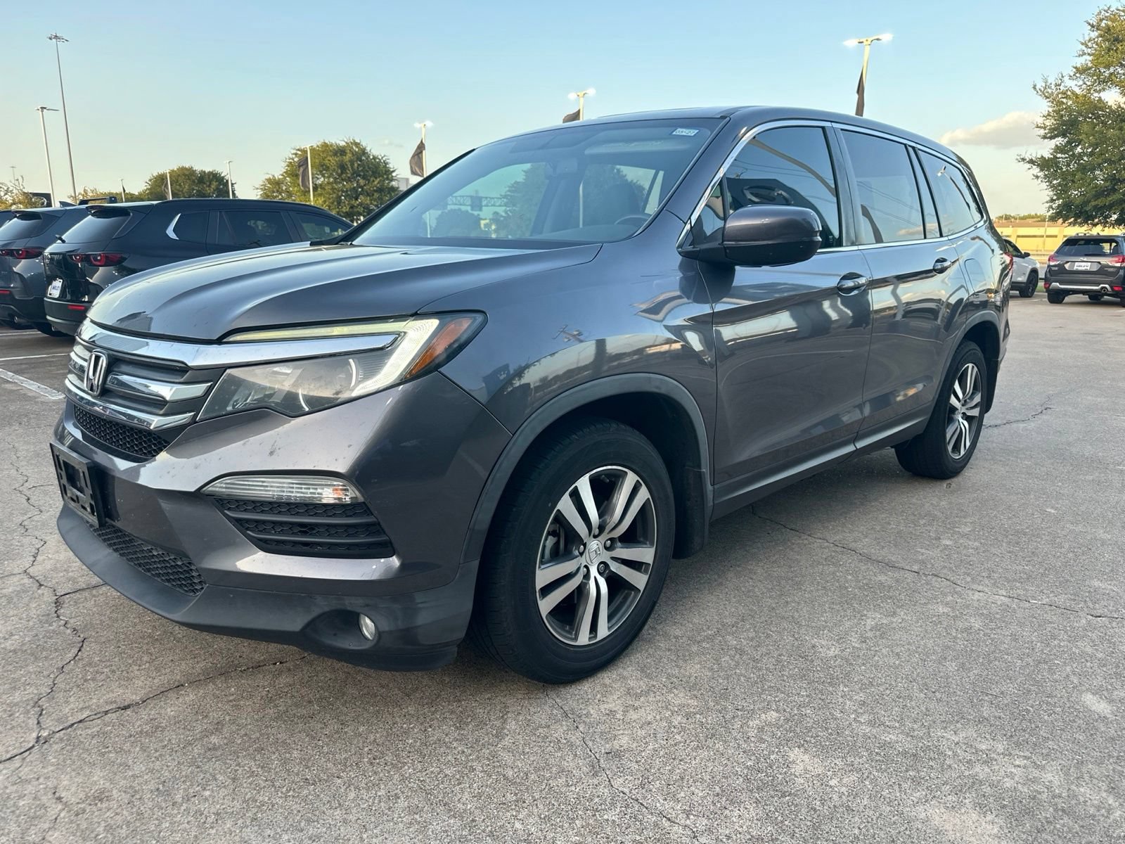 Used 2016 Honda Pilot EX-L image 2