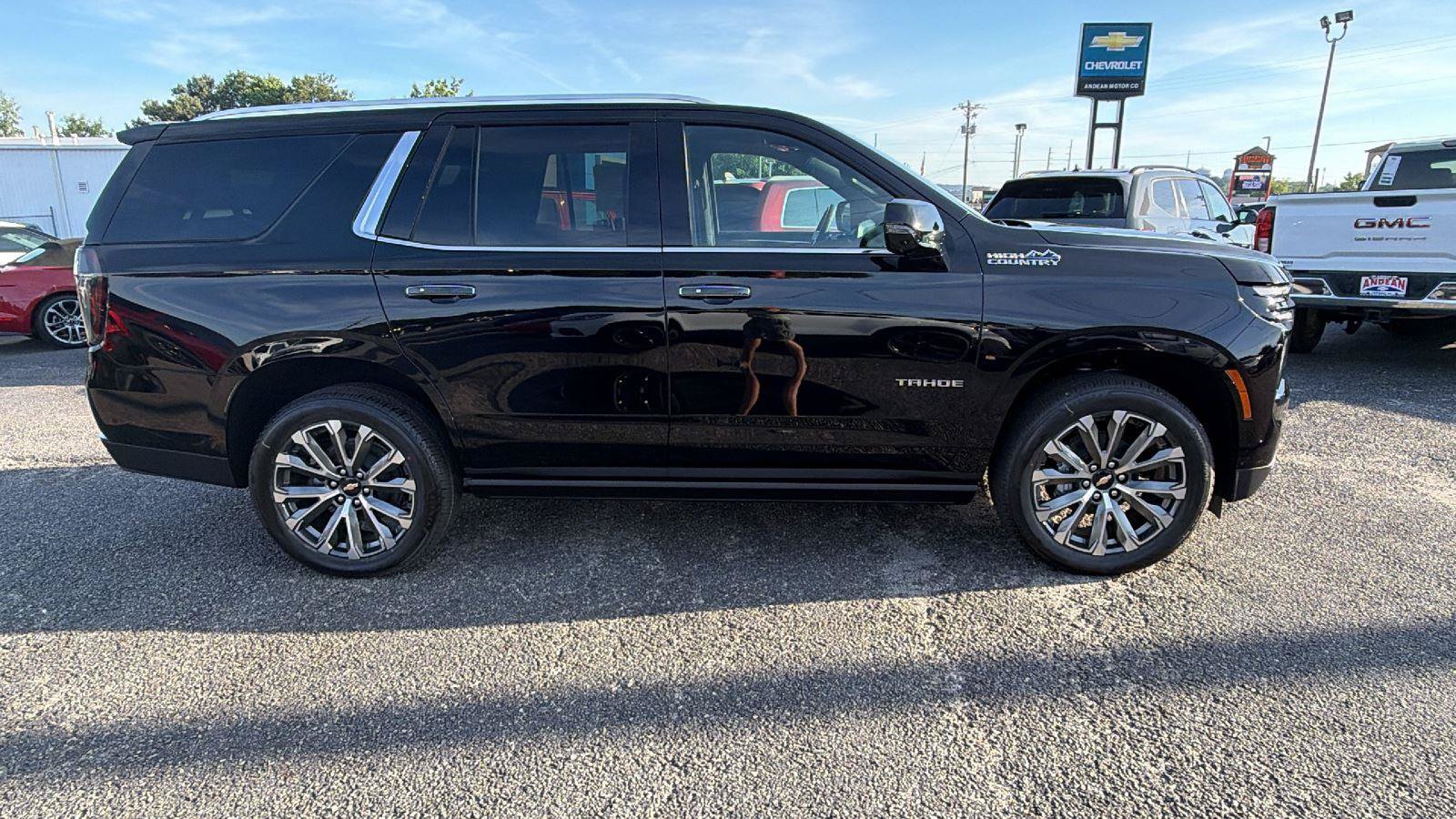 New 2026 Chevrolet Tahoe High Country AWD/4WD image 7