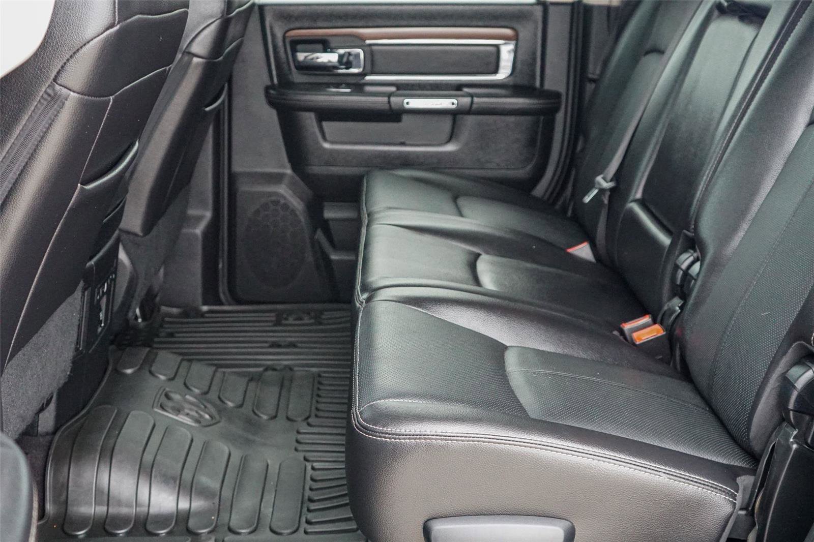 Used 2018 RAM 2500 Laramie w/ Sport Appearance Group AWD/4WD image 23