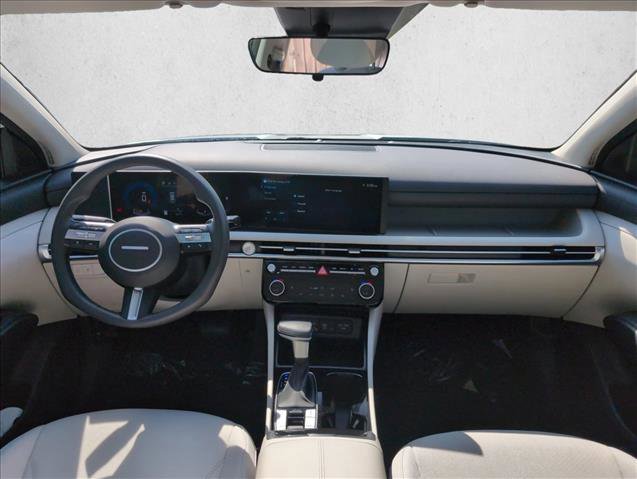 Certified 2025 Hyundai Tucson SEL FWD image 20