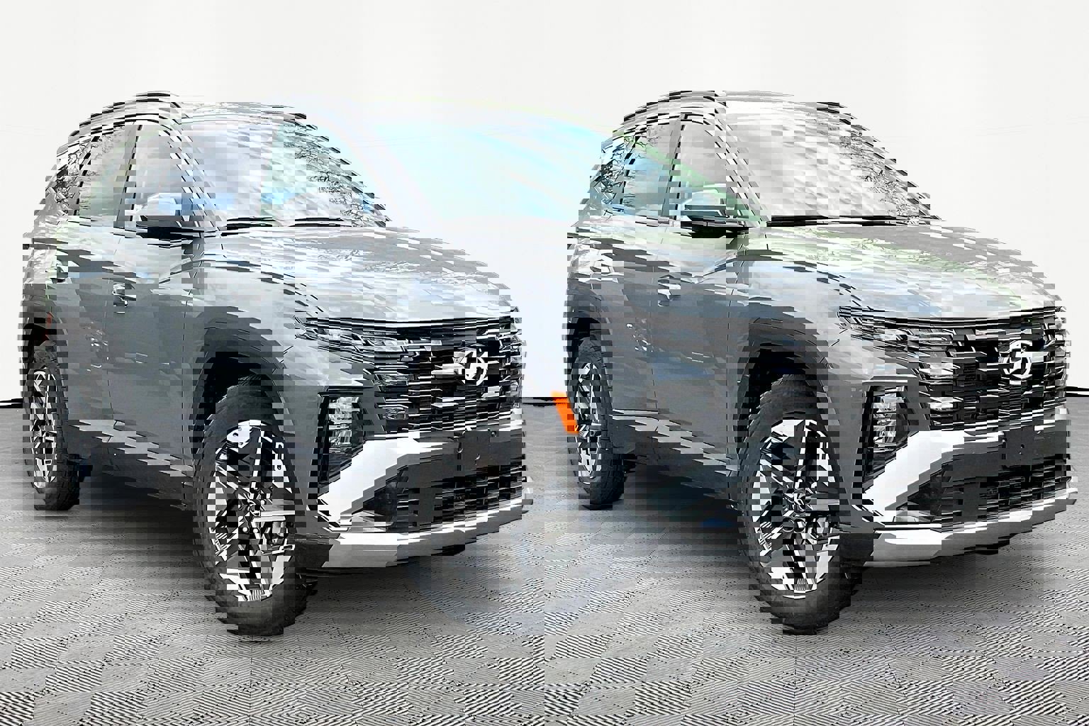 Used 2025 Hyundai Tucson SEL image 3