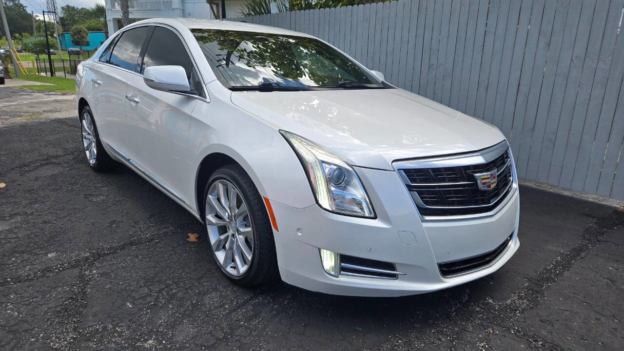 Used 2017 Cadillac XTS Luxury image 1