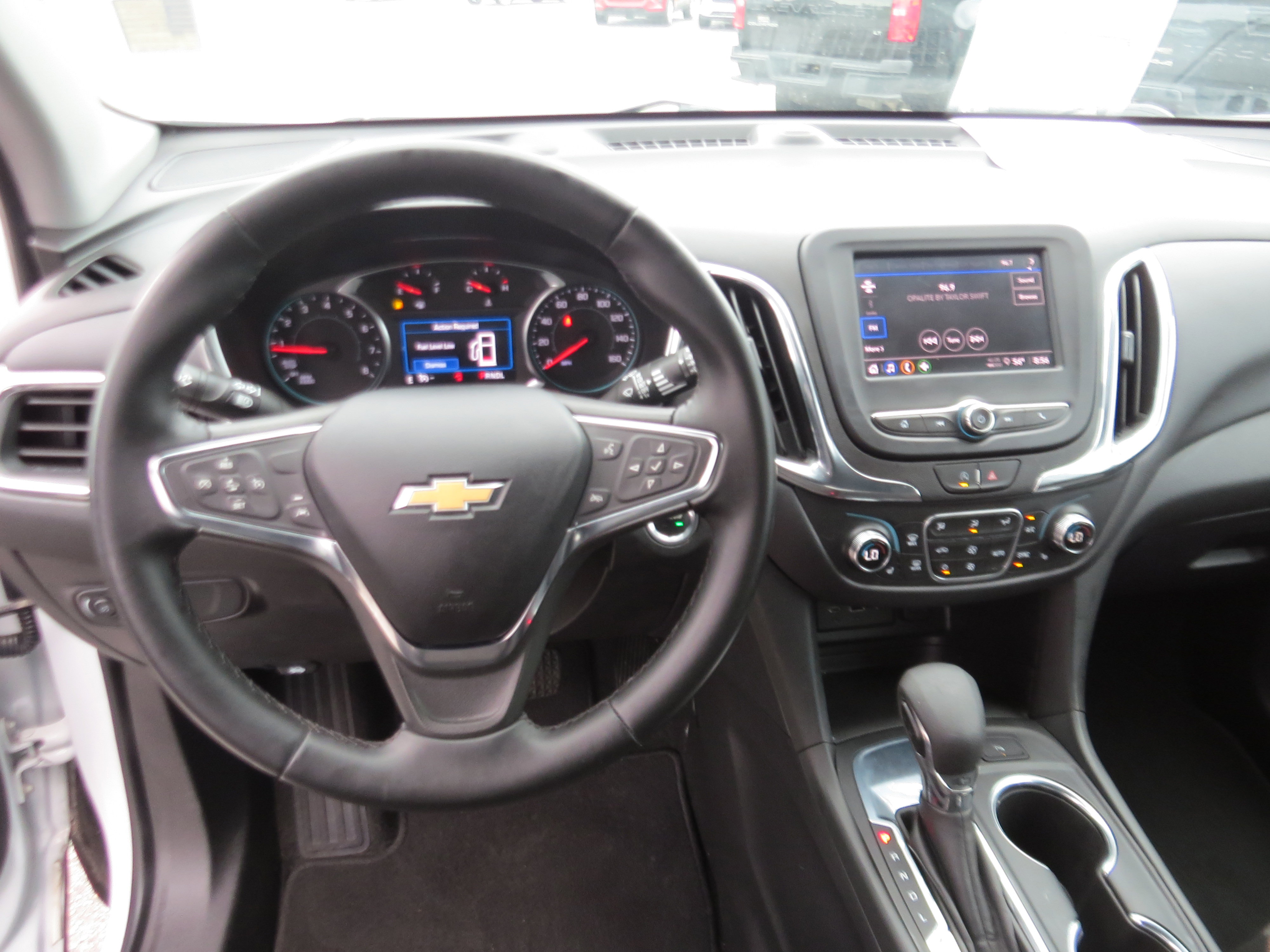 Used 2023 Chevrolet Equinox LT FWD image 18
