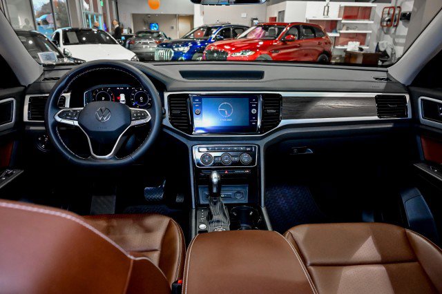 Used 2022 Volkswagen Atlas SE image 33