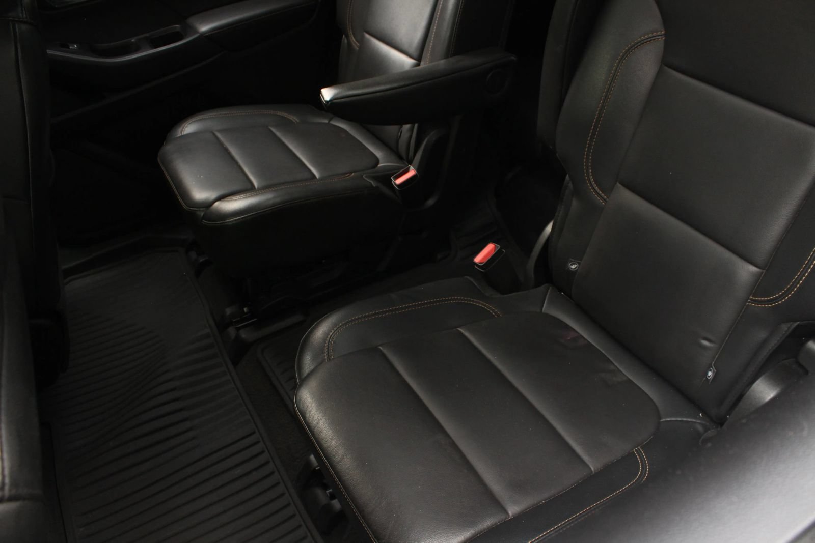 Used 2019 Chevrolet Traverse LT w/ LT Premium Package AWD/4WD image 19