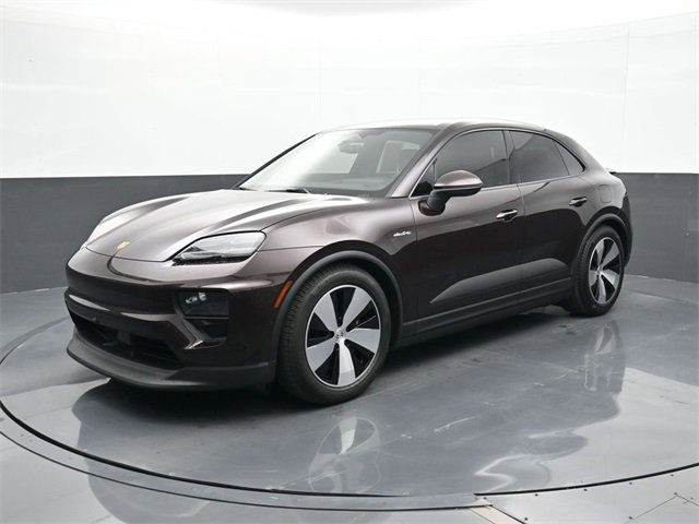 Used 2024 Porsche Macan 4 Electric image 1