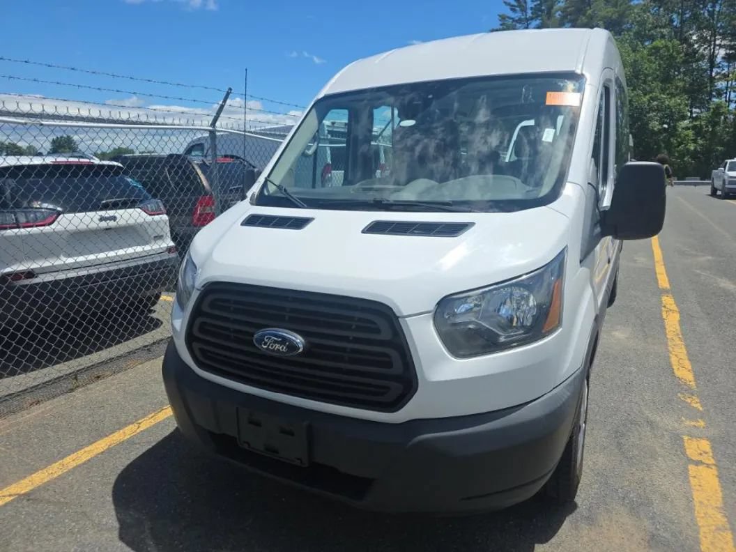 Used 2018 Ford Transit 350 XL RWD image 2