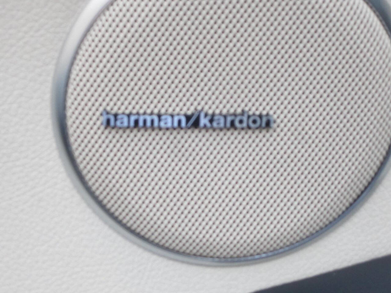 Used 2014 Mercedes-Benz SLK 250 image 29