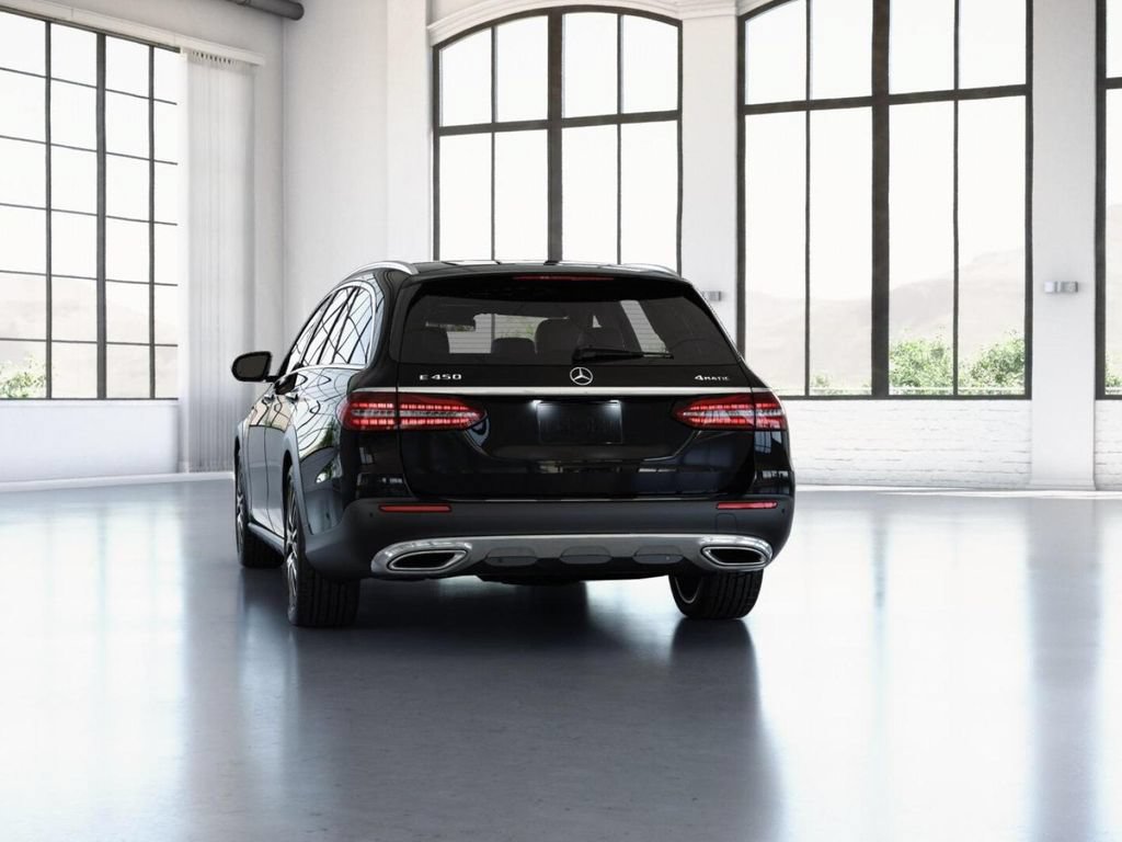 Certified 2022 Mercedes-Benz E 450 4MATIC All-Terrain Wagon image 27