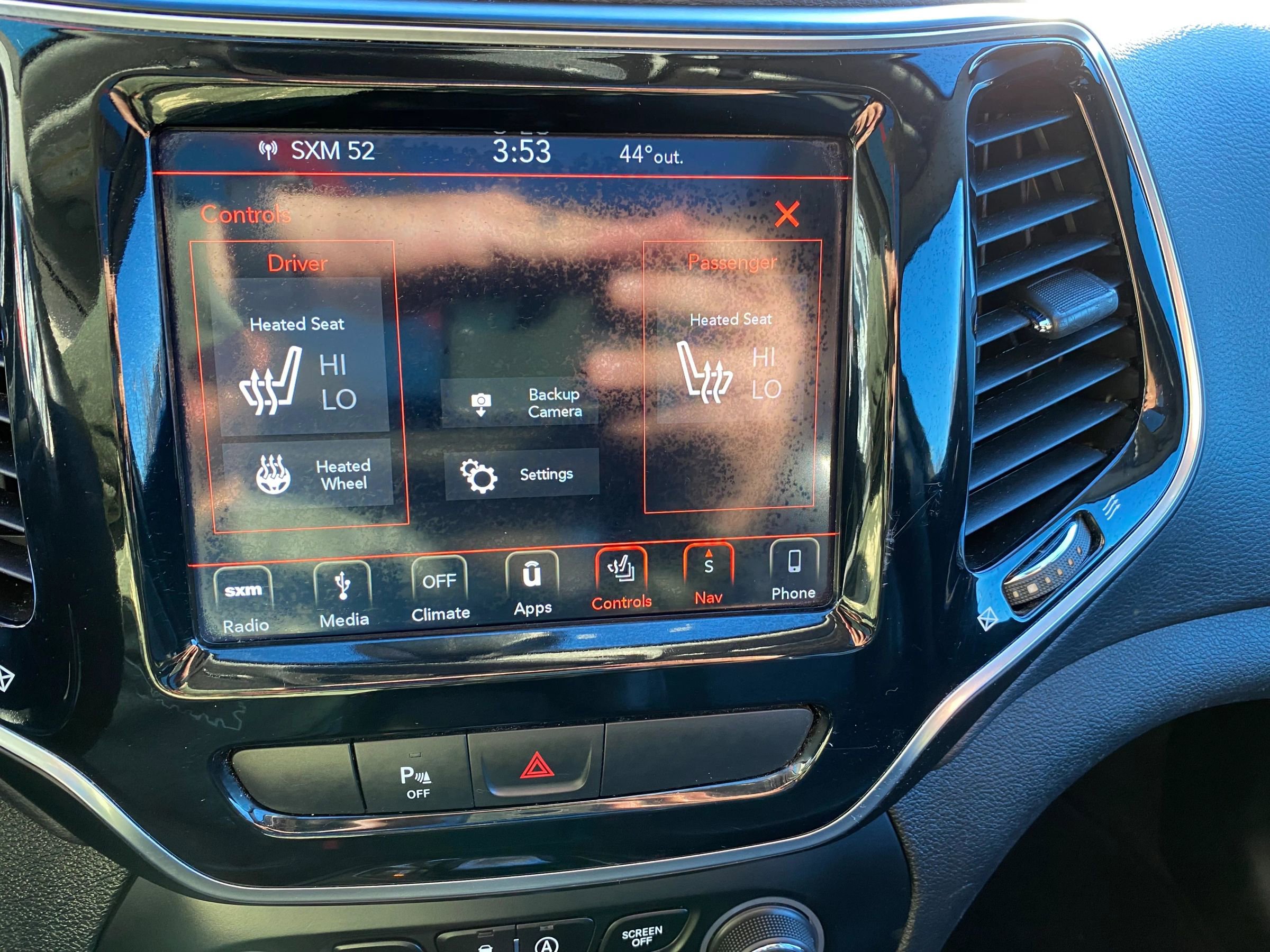 Used 2019 Jeep Cherokee Limited image 21