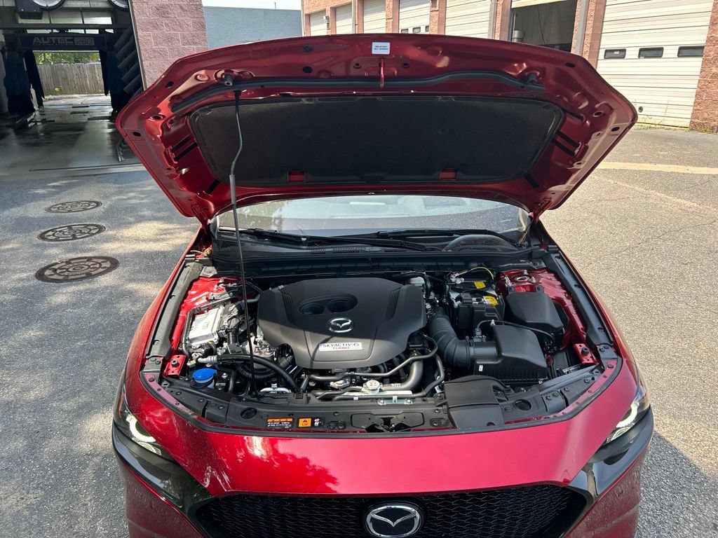 New 2026 MAZDA MAZDA3 Hatchback w/Premium Plus Pkg AWD/4WD image 14
