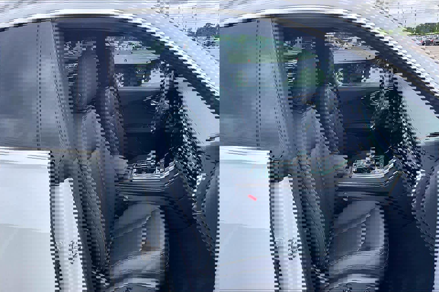 Used 2023 Audi Q8 Premium Plus w/ Premium Plus Package image 9