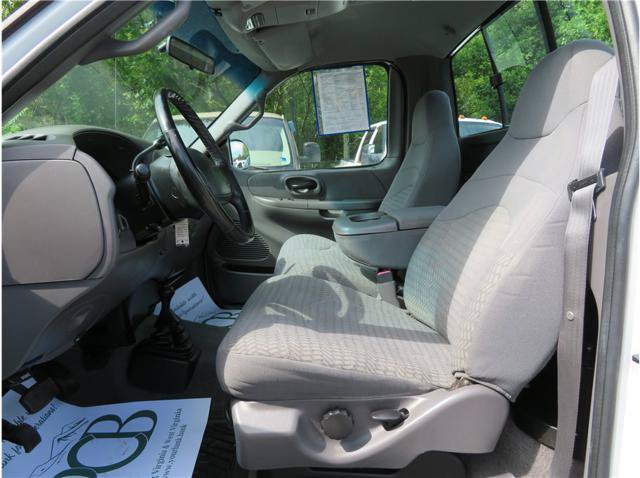 Used 2000 Ford F150 XLT AWD/4WD image 4
