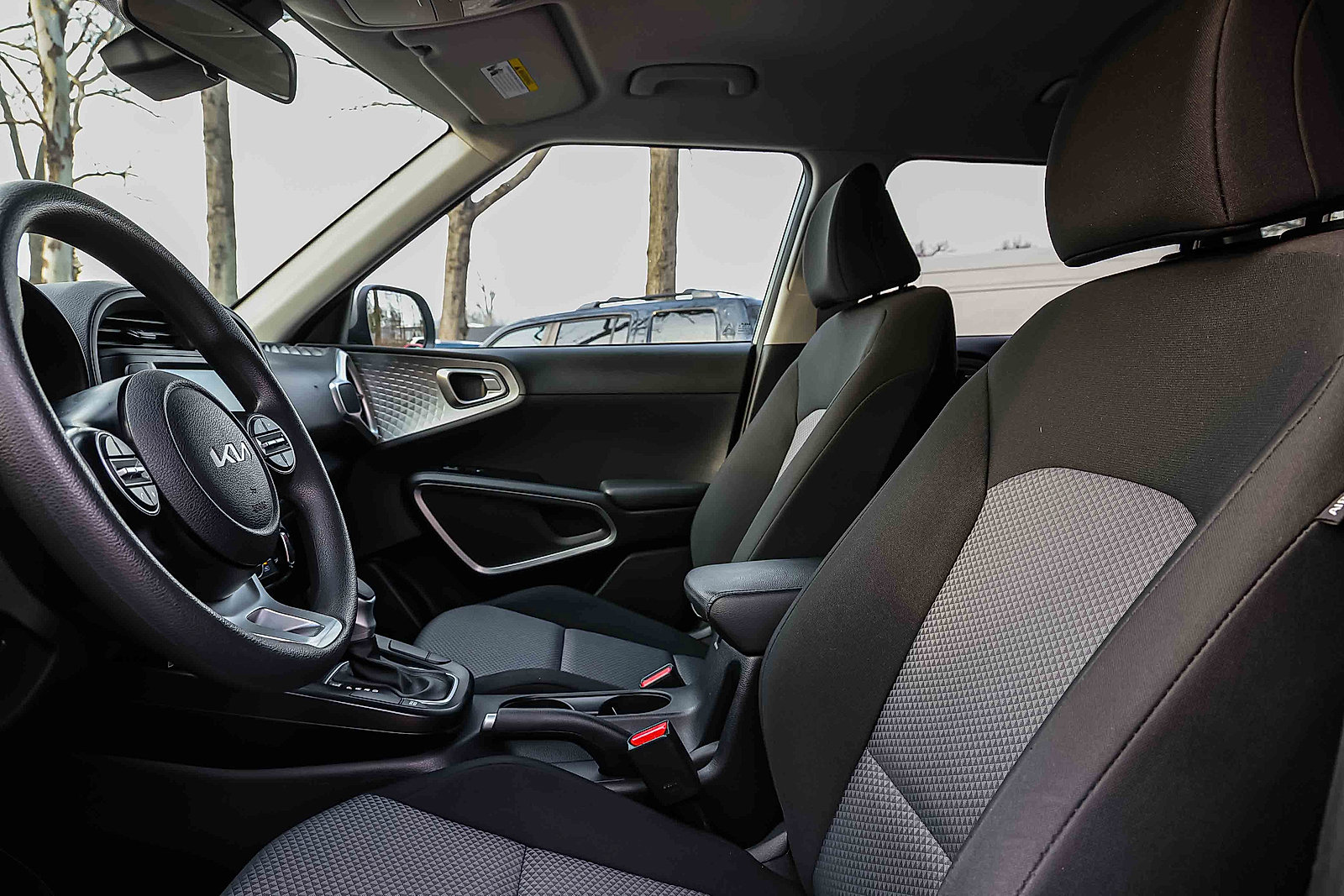 Certified 2023 Kia Soul LX w/ LX Technology Package image 8