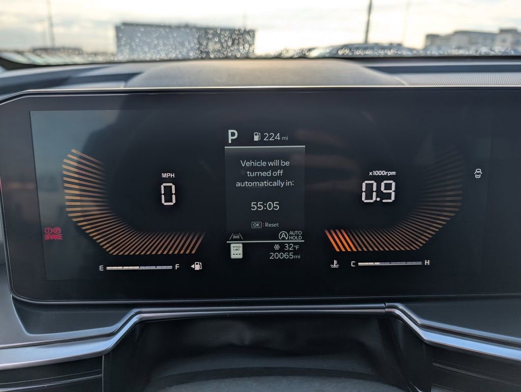 Used 2025 Kia Sorento S w/ Panoramic Sunroof Package image 21