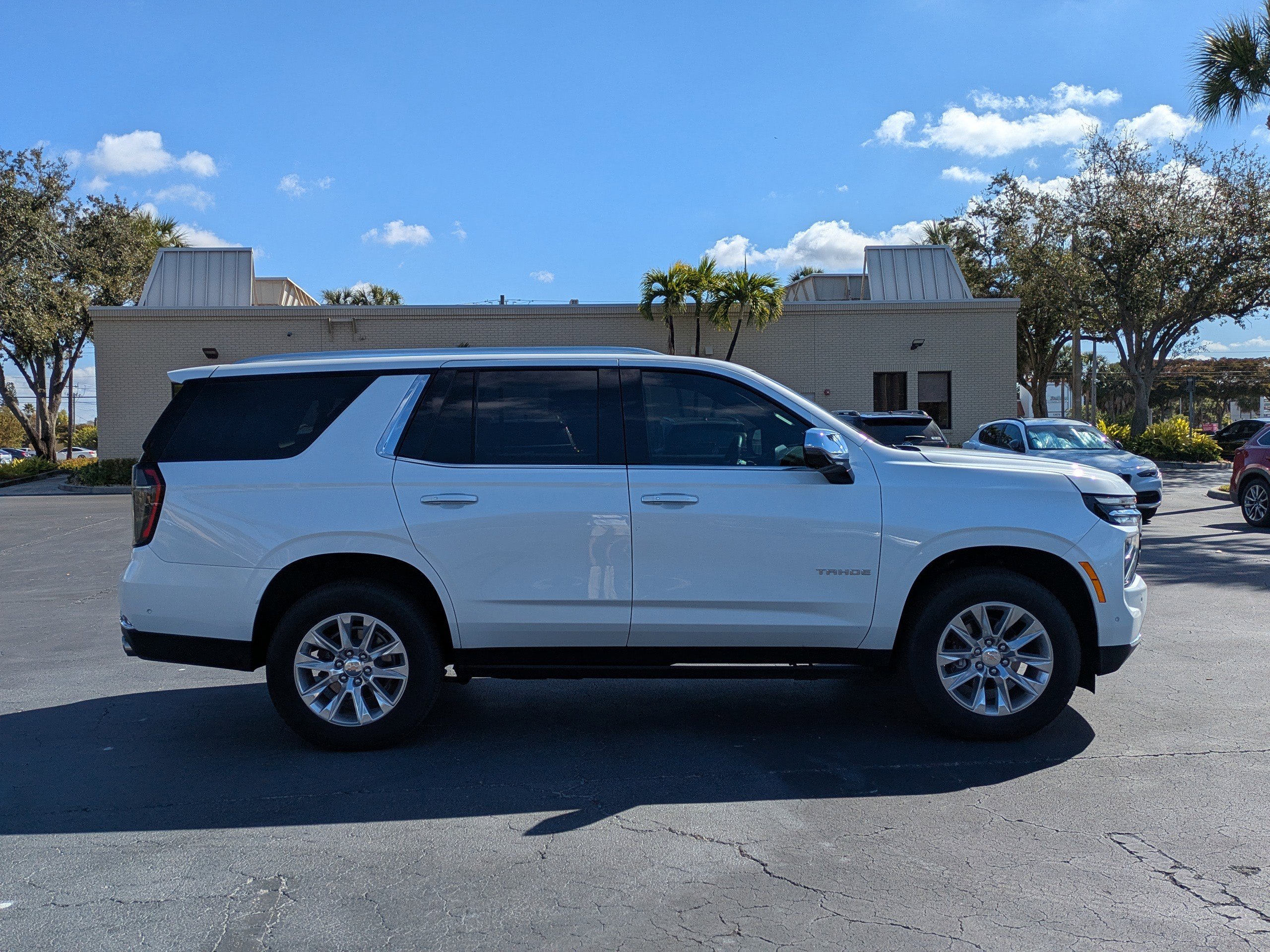 Used 2025 Chevrolet Tahoe Premier image 6