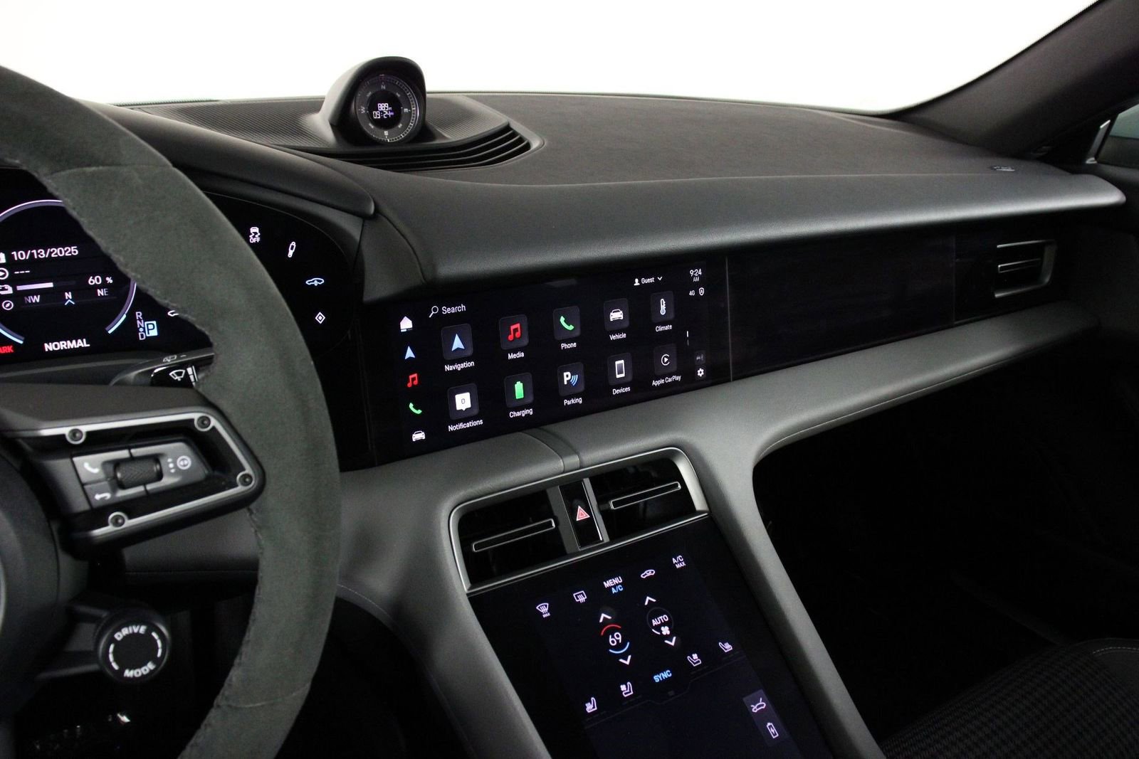 Certified 2025 Porsche Taycan 4 Cross Turismo image 13