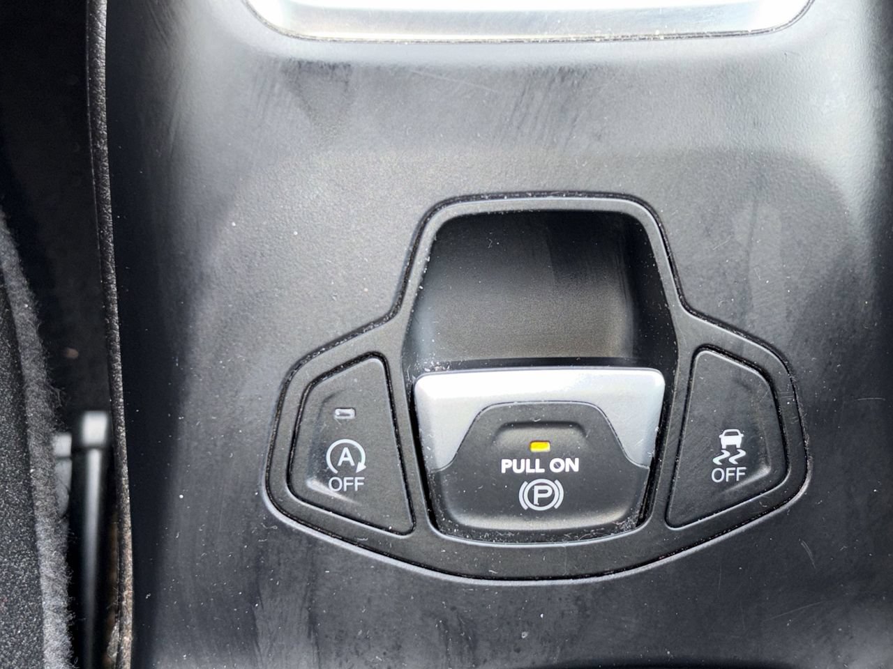 Used 2023 Jeep Renegade Latitude AWD/4WD image 10