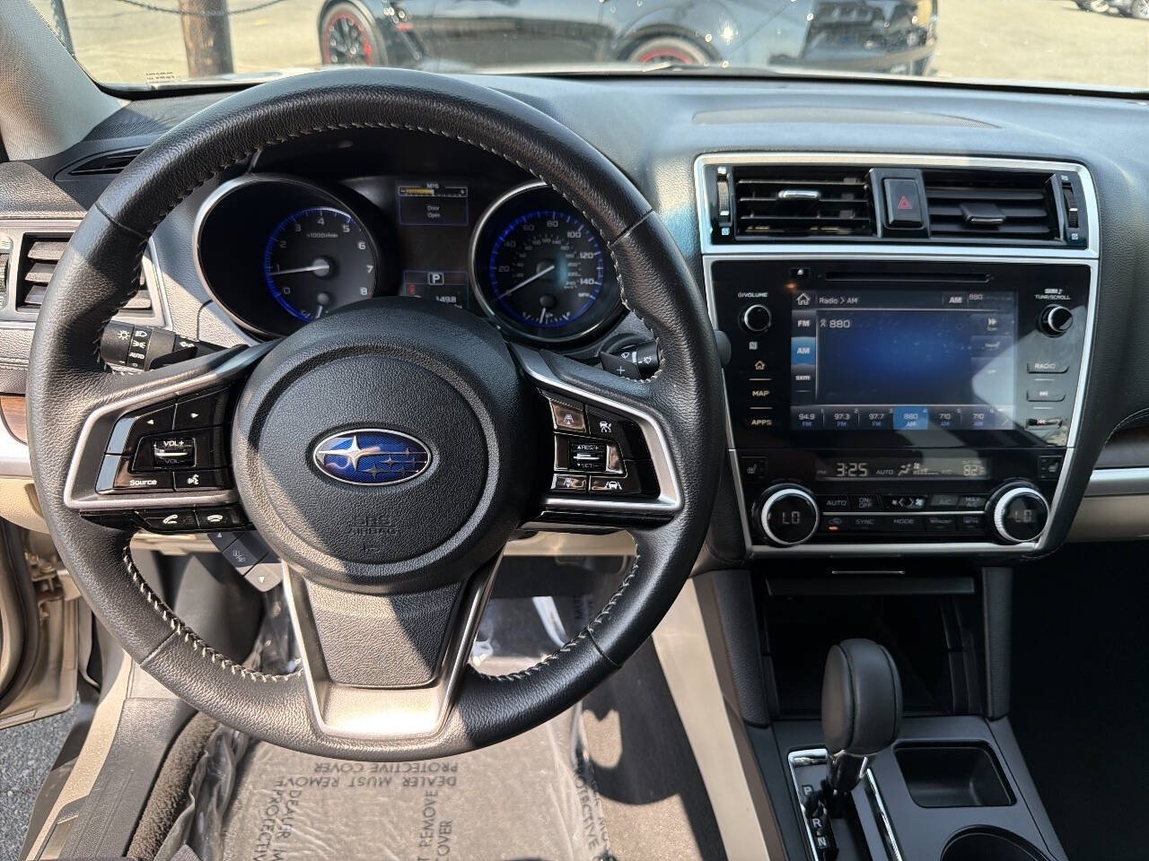 Used 2018 Subaru Outback 2.5i Limited AWD/4WD image 28