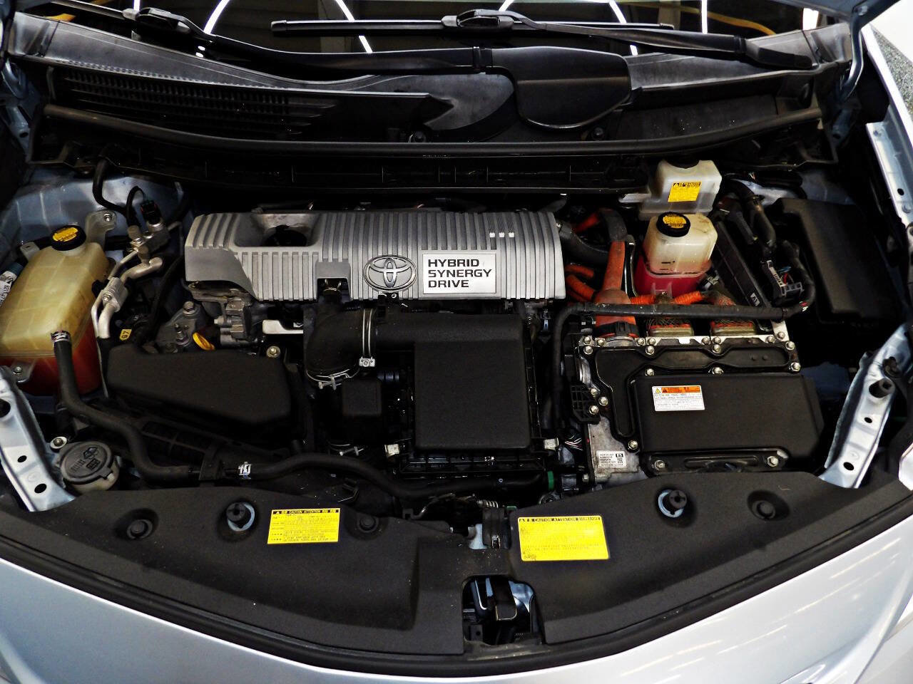 Used 2013 Toyota Prius V Five FWD image 18