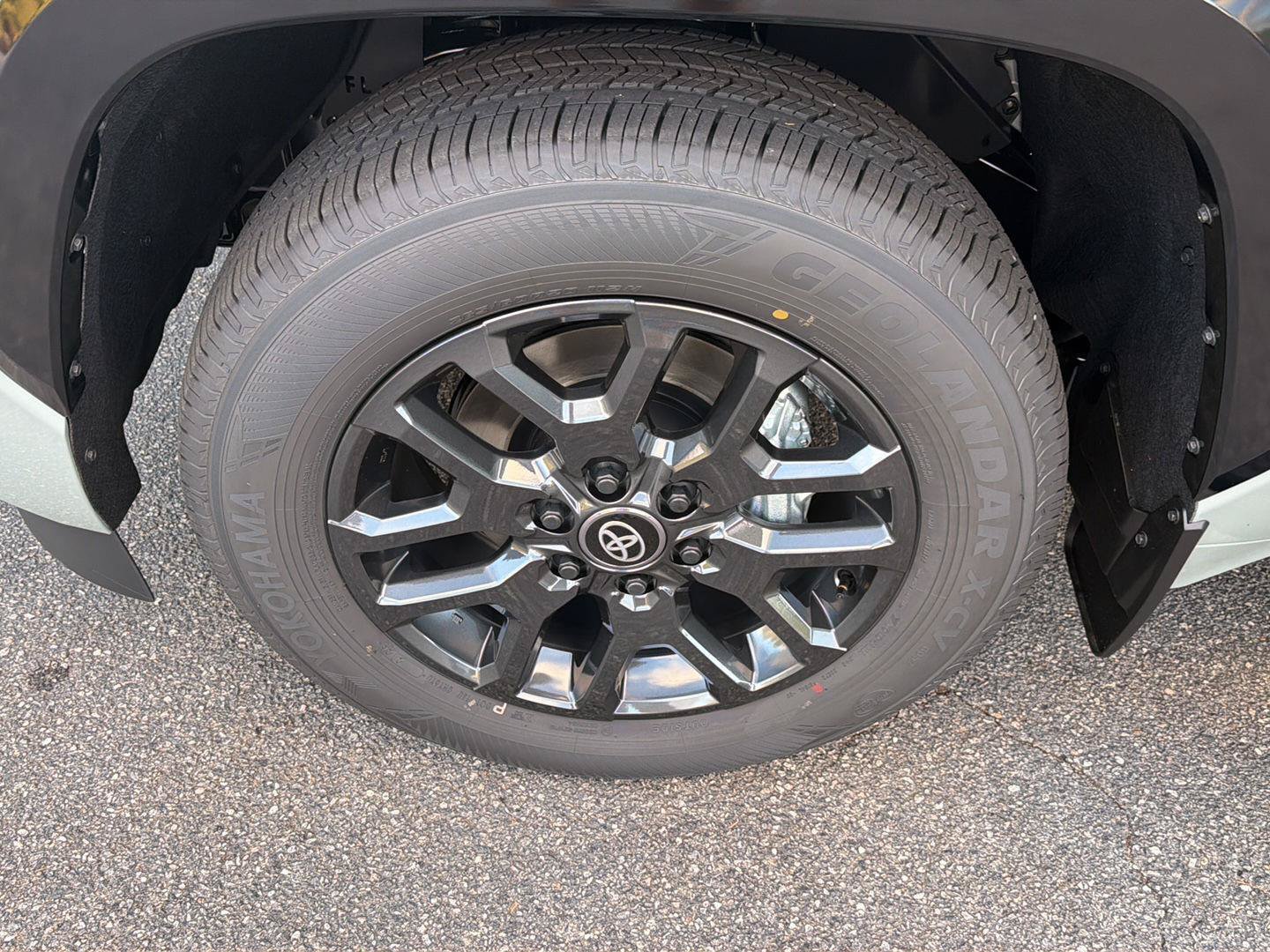 New 2026 Toyota Sequoia Platinum AWD/4WD image 39