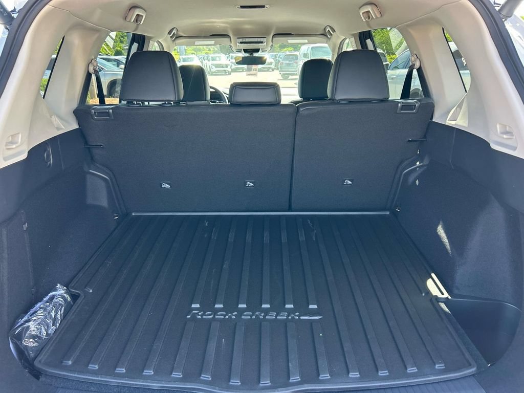 New 2026 Nissan Rogue SV AWD/4WD image 13