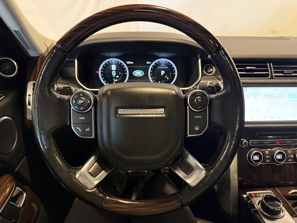 Used 2017 Land Rover Range Rover Supercharged image 39