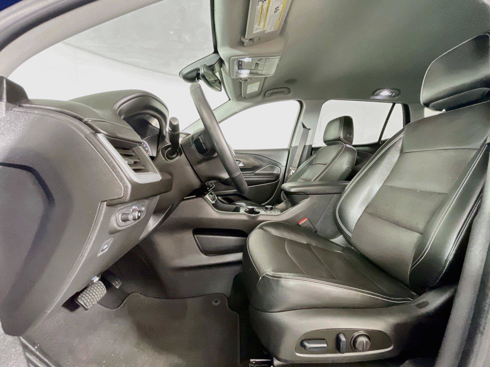 Used 2023 GMC Terrain SLT AWD/4WD image 22
