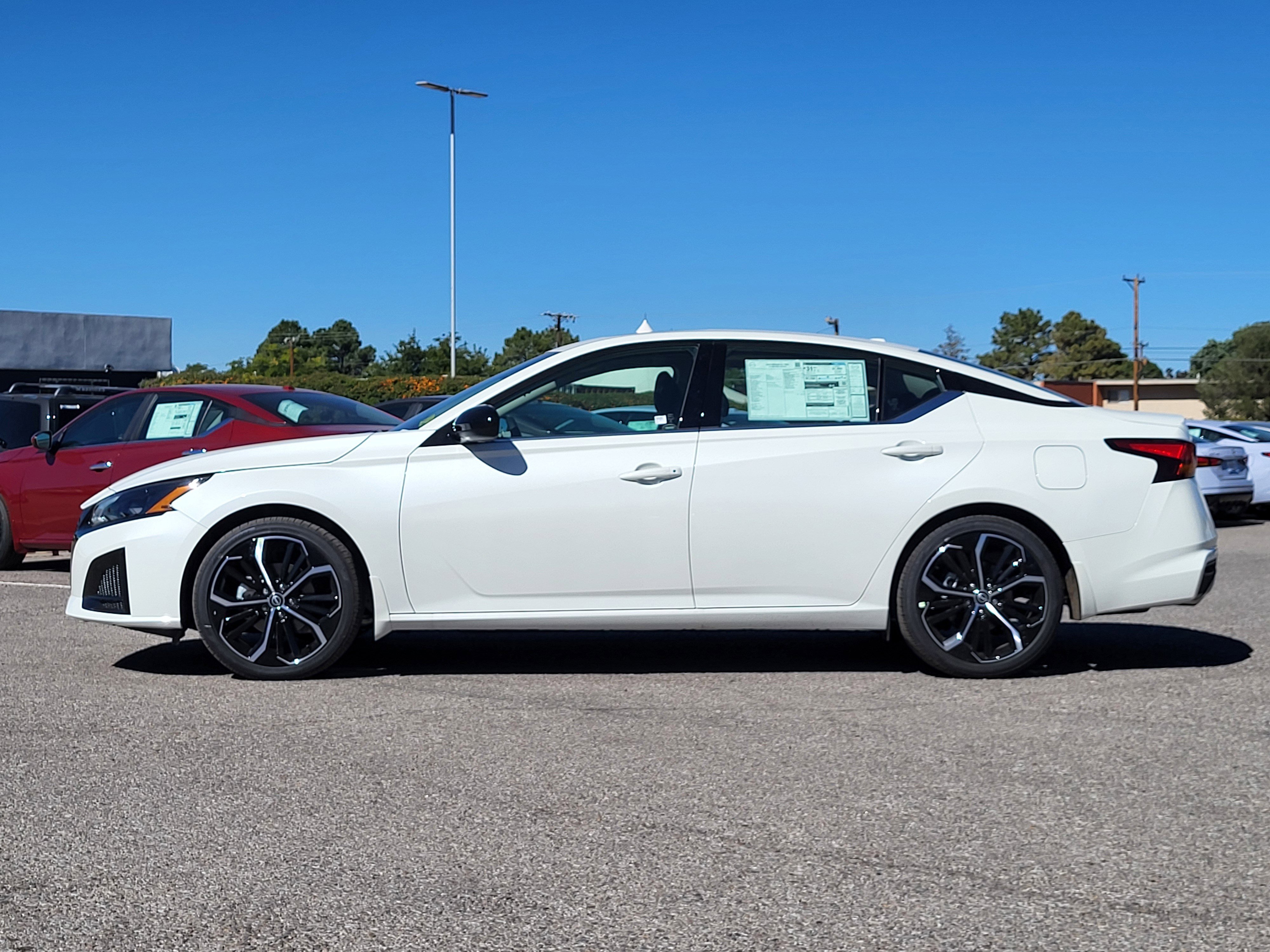 New 2025 Nissan Altima 2.5 SR w/ SR Premium Package image 3