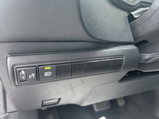 Used 2024 Toyota Corolla LE image 23