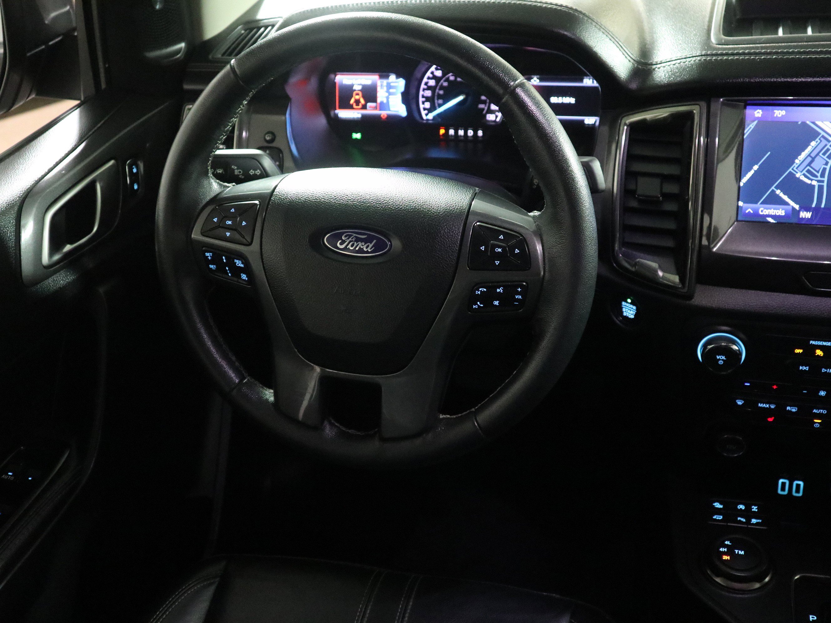 Used 2019 Ford Ranger Lariat w/ Equipment Group 501A Mid image 13