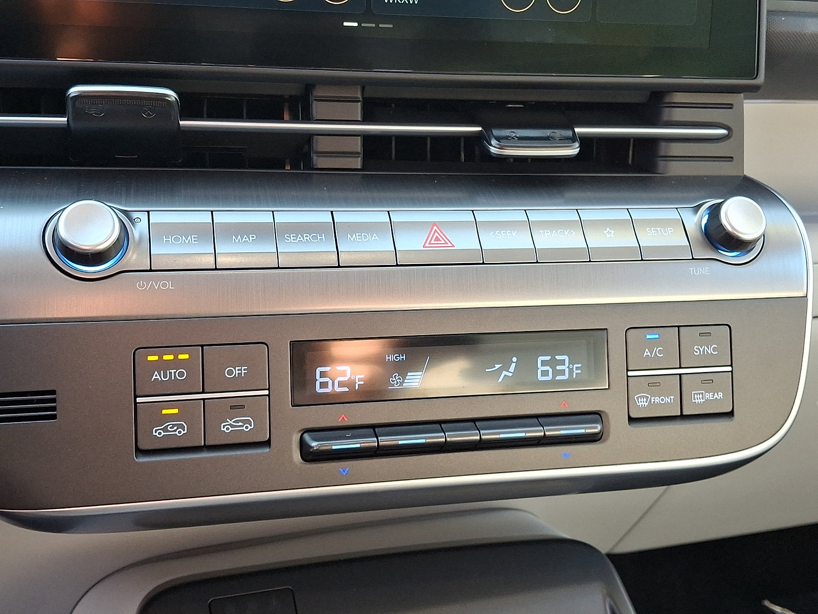 Used 2026 Hyundai Kona Limited FWD image 19