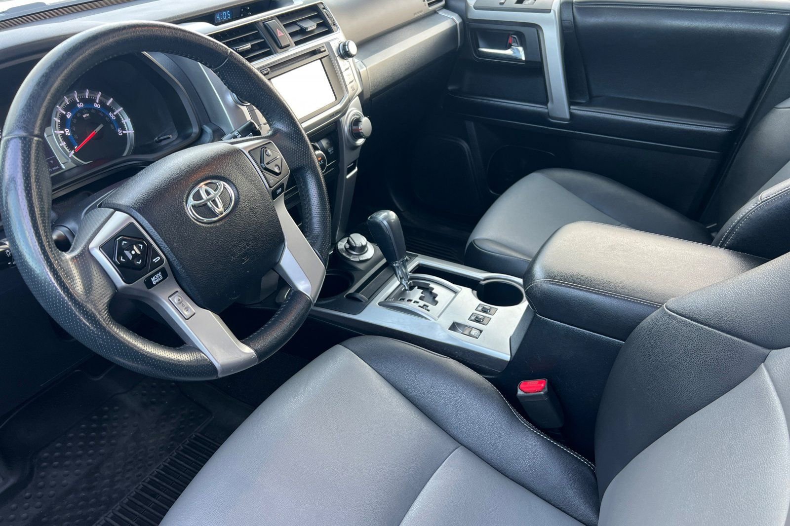 Used 2019 Toyota 4Runner SR5 Premium image 7