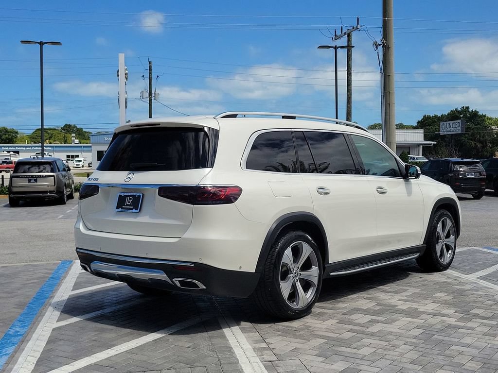 Used 2022 Mercedes-Benz GLS 450 4MATIC image 5