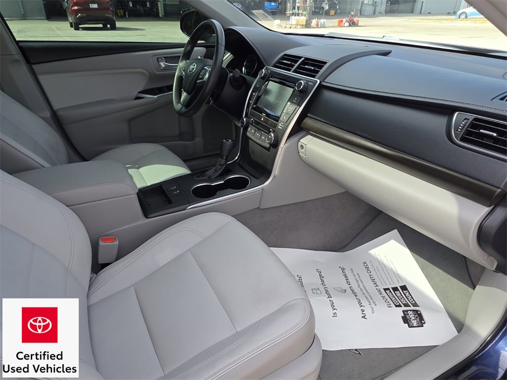 Certified 2017 Toyota Camry XLE image 13