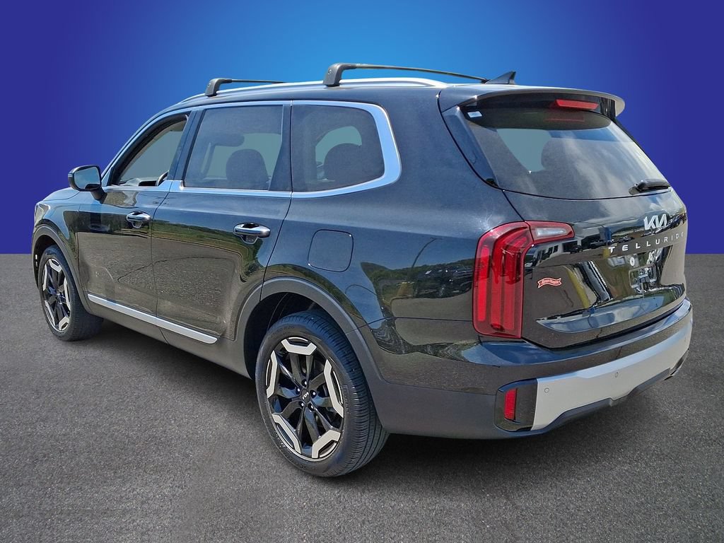 Used 2023 Kia Telluride S AWD/4WD image 6