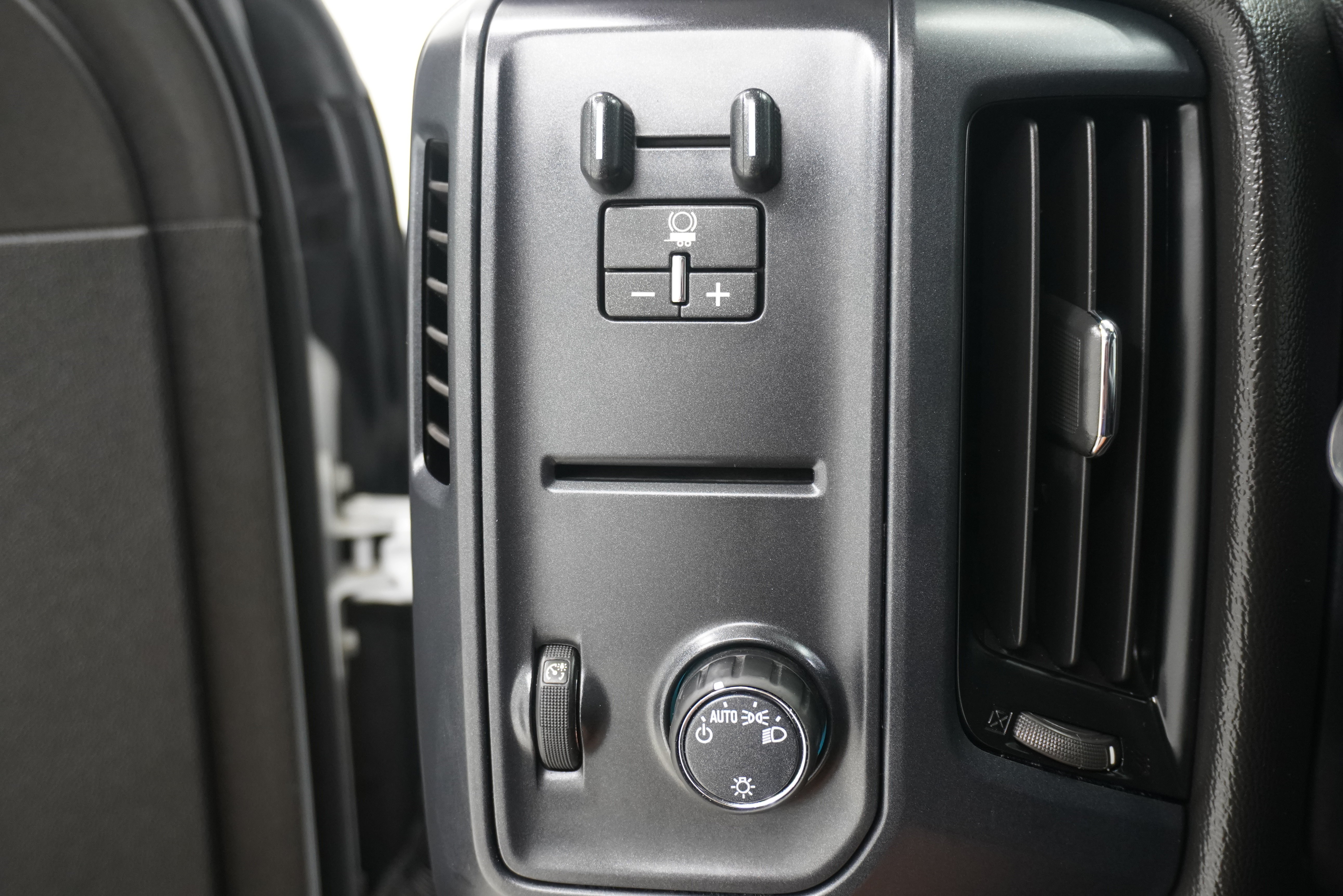 Used 2018 Chevrolet Silverado 3500 W/T w/ WT Fleet Convenience Package AWD/4WD image 17