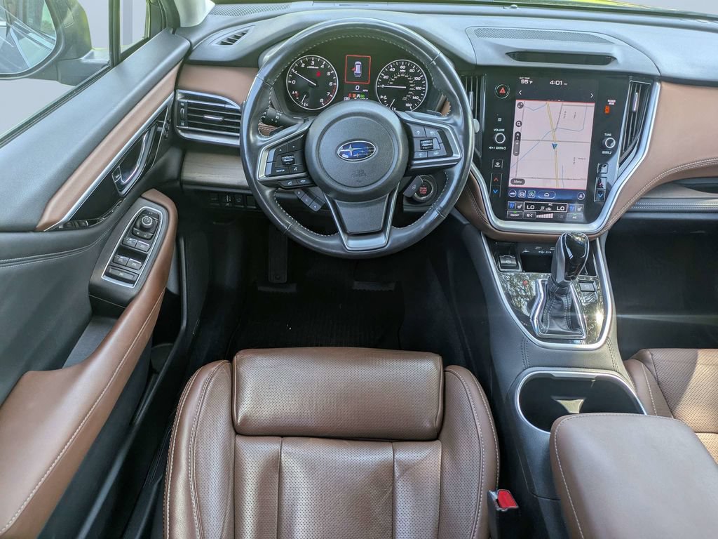 Used 2021 Subaru Outback Touring AWD/4WD image 17