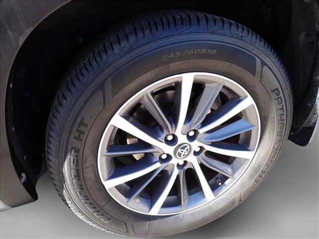 Certified 2018 Toyota Highlander XLE AWD/4WD image 7